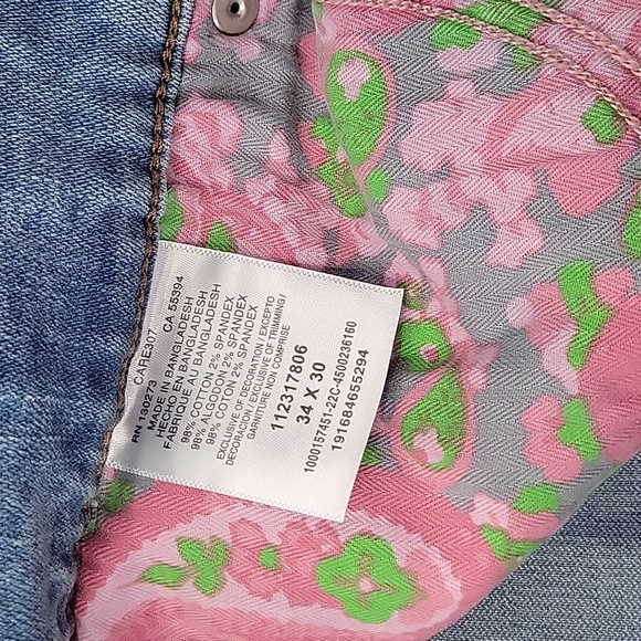 EUC Wrangler × Fender Distressed Jeans - Picture 7 of 8